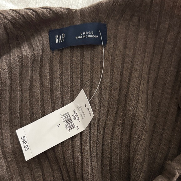 GAP Chocolate Ribbed Tank Top - Picture 2 of 4